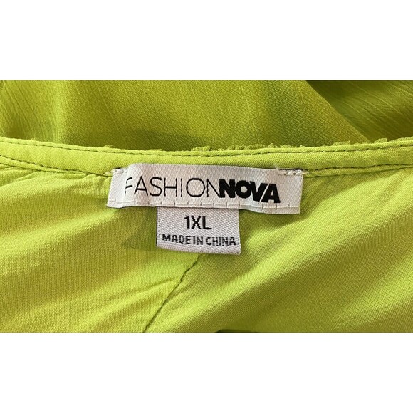 Fashion Nova Women's Lime Summer Coast Romper Halter Size 1XL - Picture 5 of 12